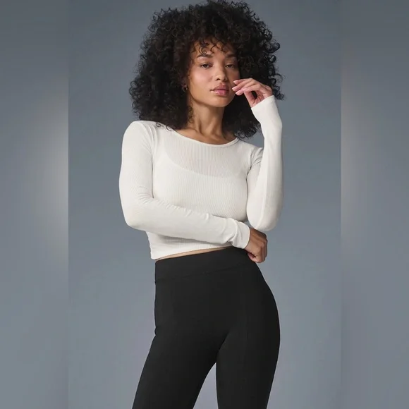 Alo Yoga Gather Long Sleeve Top – Raspberry Sorbet – Size Small – Color Sold Out - Picture 3 of 12